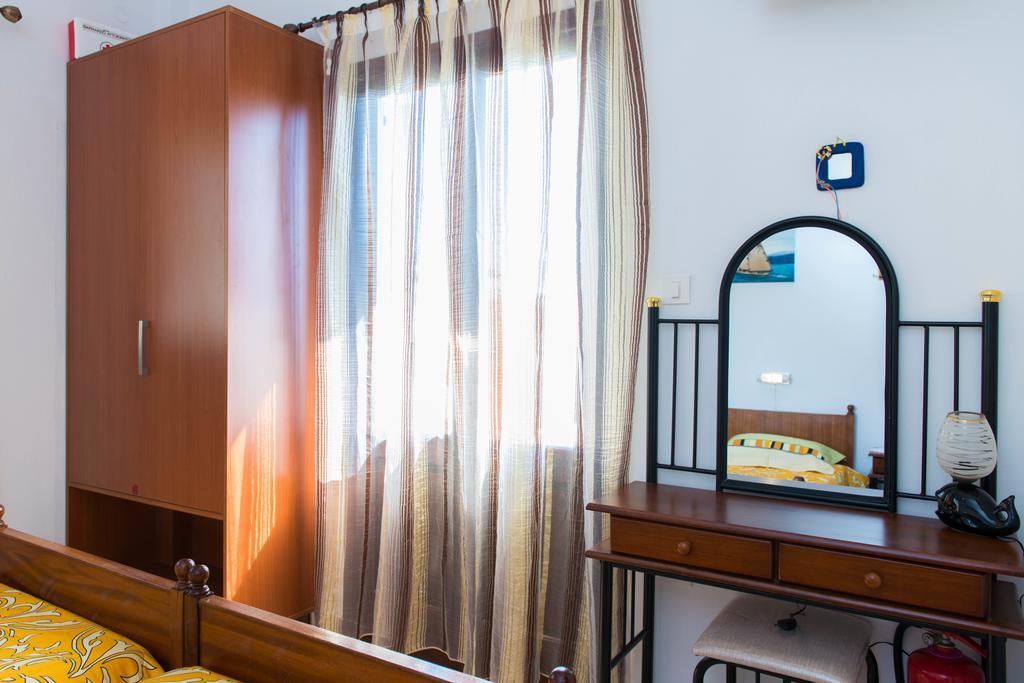 Pension Afroditi Аполлония Экстерьер фото